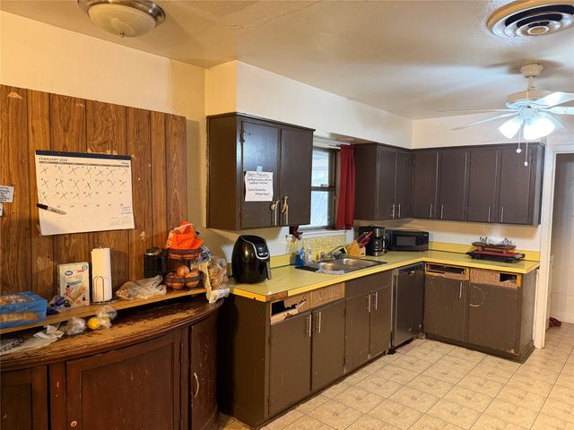 1516 Shilling Drive, Fort Worth, TX 76103