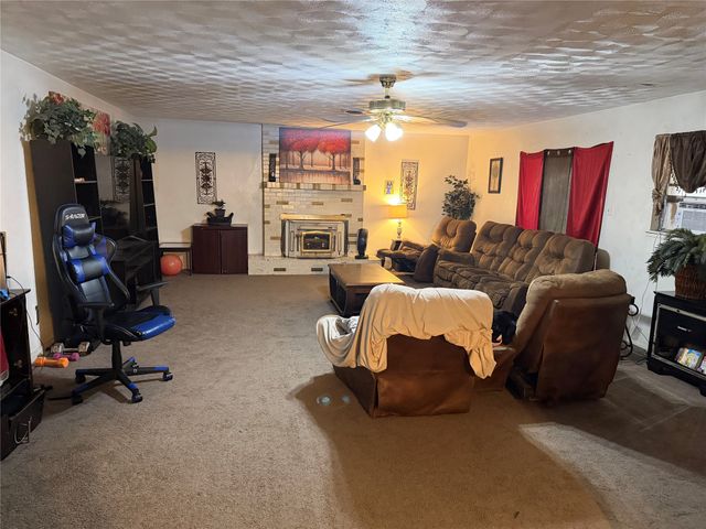 1516 Shilling Drive, Fort Worth, TX 76103