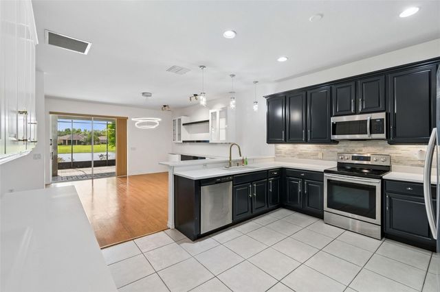 276 BELL TOWER CROSSING W, Kissimmee, FL 34759