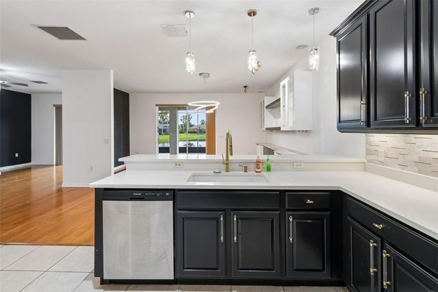 276 BELL TOWER CROSSING W, Kissimmee, FL 34759