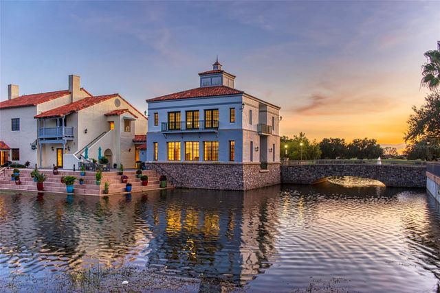 276 BELL TOWER CROSSING W, Kissimmee, FL 34759