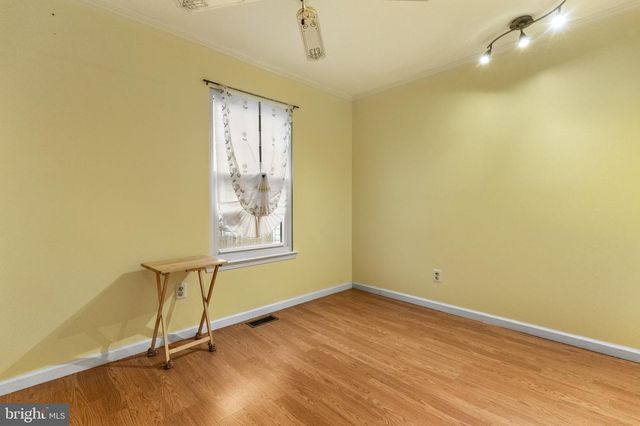 174 CROWN PRINCE DR, Marlton, NJ 08053