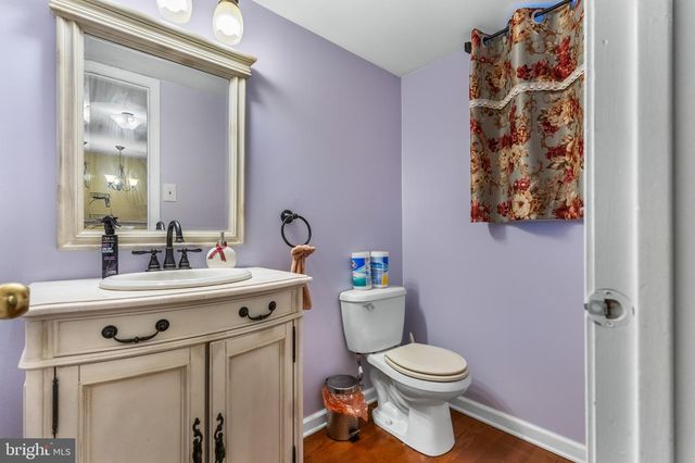 174 CROWN PRINCE DR, Marlton, NJ 08053