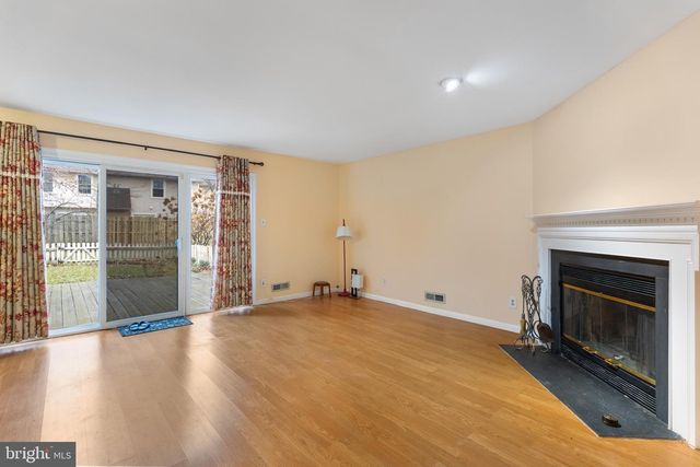 174 CROWN PRINCE DR, Marlton, NJ 08053