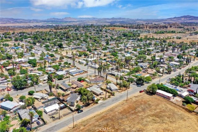 22708 Lukens Lane, Perris, CA 92570