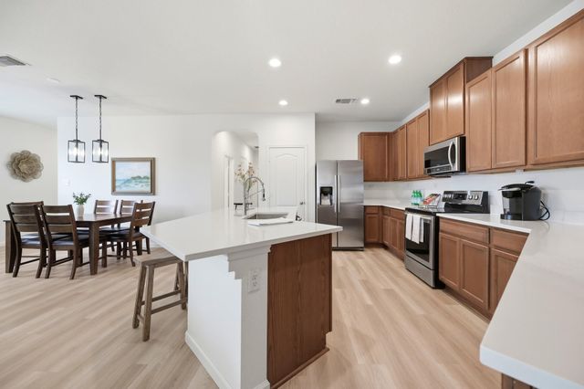 2032 Brandywine DR, New Braunfels, TX 78130