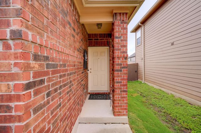 2032 Brandywine DR, New Braunfels, TX 78130