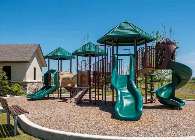 2032 Brandywine DR, New Braunfels, TX 78130