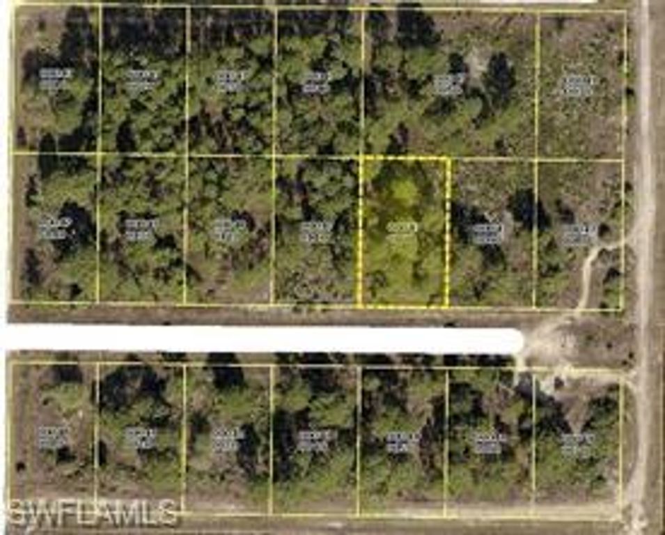 3104 39th ST W, LEHIGH ACRES, FL 33971 — photo 2
