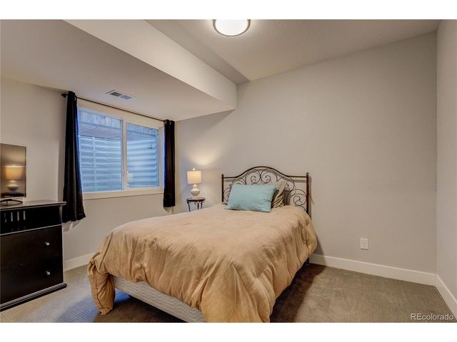 4792 S Acoma St, Englewood, CO 80110