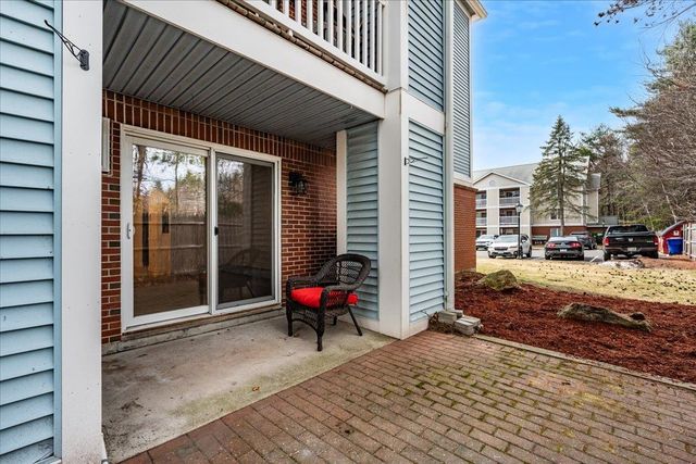 2 Timberwood Dr Unit 101, Goffstown, NH 03045