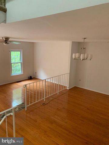 7416 SPRING TREE DR, Springfield, VA 22153