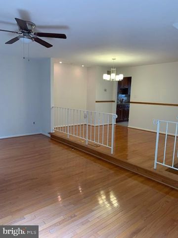 7416 SPRING TREE DR, Springfield, VA 22153