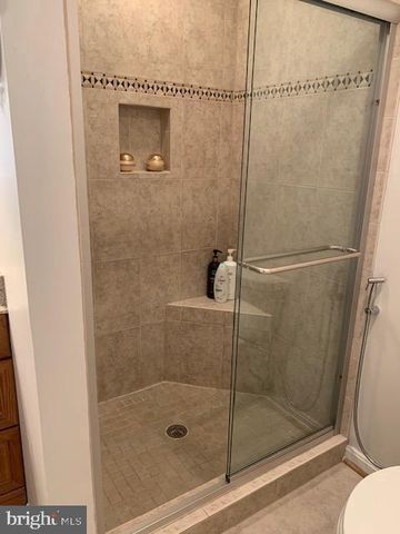 7416 SPRING TREE DR, Springfield, VA 22153