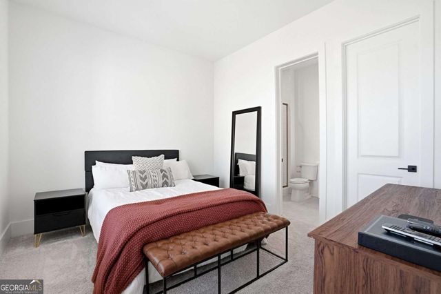 17105 River Overlook Drive, Roswell, GA 30075