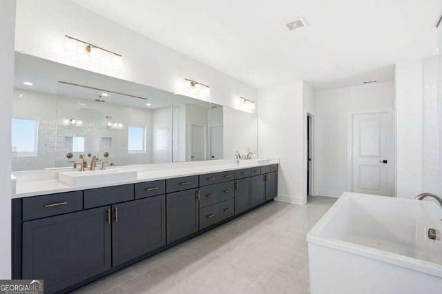 17105 River Overlook Drive, Roswell, GA 30075