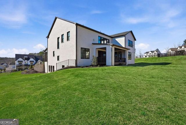 17105 River Overlook Drive, Roswell, GA 30075