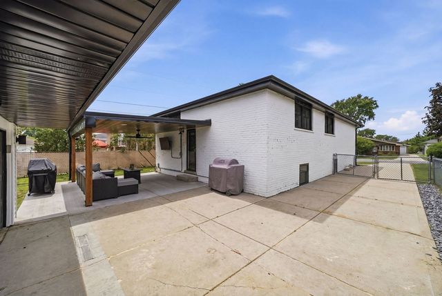 17335 Oleander Avenue, Tinley Park, IL 60477