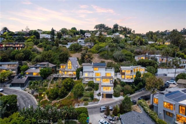 1414 Mar Vista Way, Laguna Beach, CA 92651