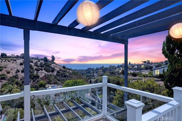 1414 Mar Vista Way, Laguna Beach, CA 92651