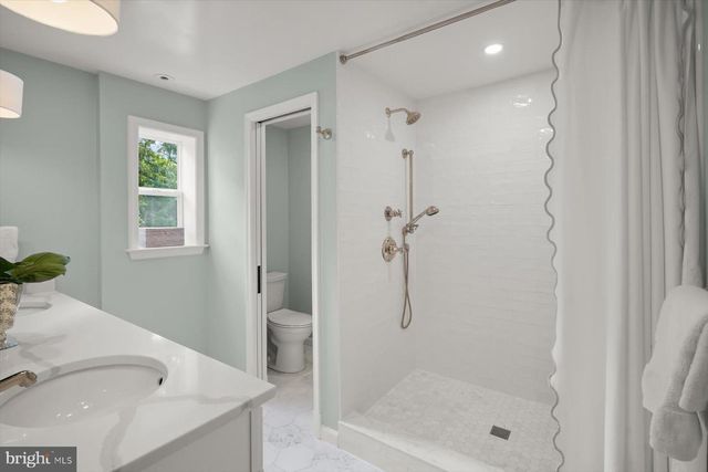 5501 11TH ST N, Arlington, VA 22205