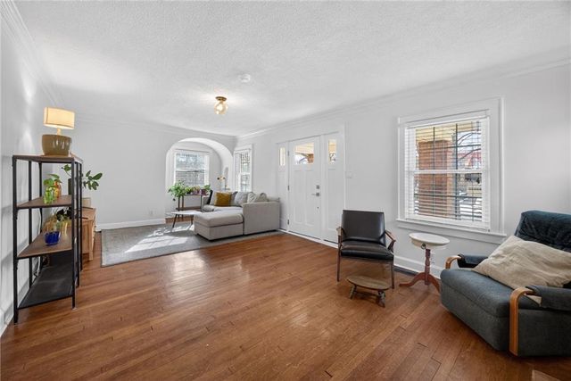 5831 Rockhill Road, Kansas City, MO 64110