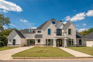 931 Waterloo Lake Drive, Denison, TX 75020