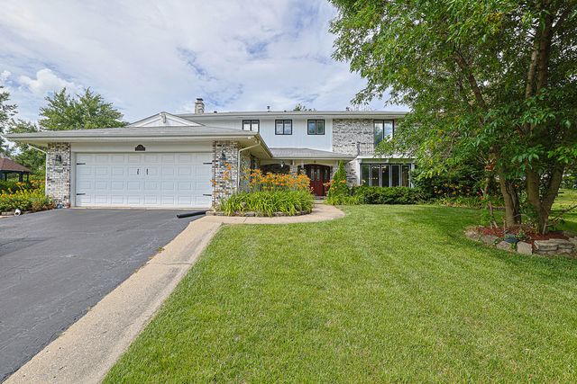 1532 Petersham Lane, Schaumburg, IL 60173