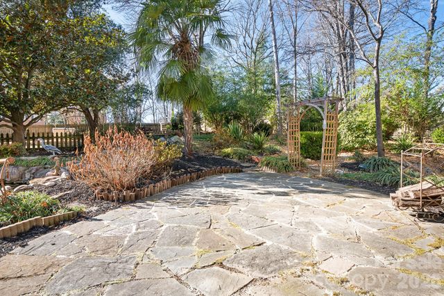 2650 Alanby Lane, Charlotte, NC 28270