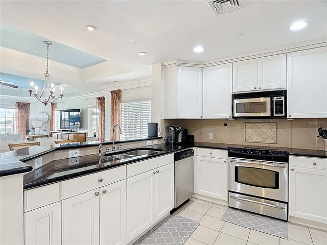 1362 CENTRE COURT RIDGE DRIVE 204, Reunion, FL 34747