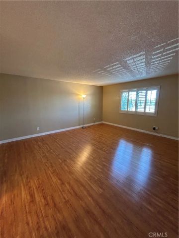 3636 Sumner, Pomona, CA 91767