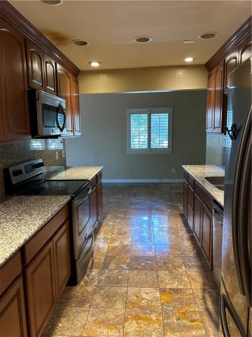 3636 Sumner, Pomona, CA 91767