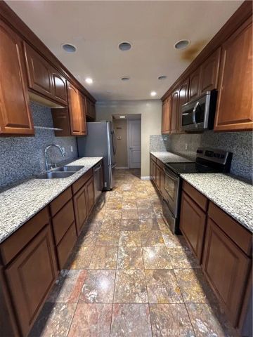 3636 Sumner, Pomona, CA 91767