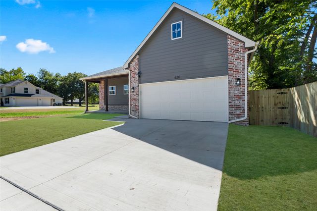 620 E Seminole Place, Tulsa, OK 74106