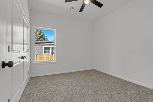 620 E Seminole Place, Tulsa, OK 74106