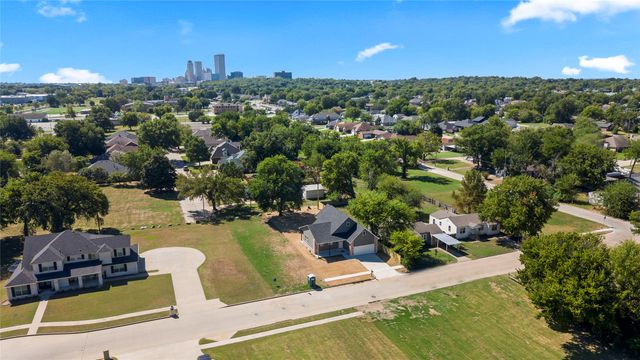 620 E Seminole Place, Tulsa, OK 74106