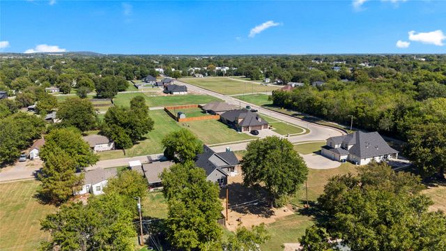 620 E Seminole Place, Tulsa, OK 74106