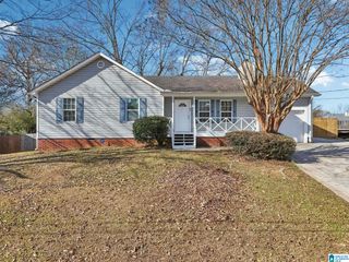 84 BEL AIR CIRCLE, Pleasant Grove, AL 35127