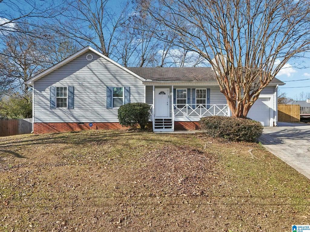 84 BEL AIR CIRCLE, Pleasant Grove, AL 35127