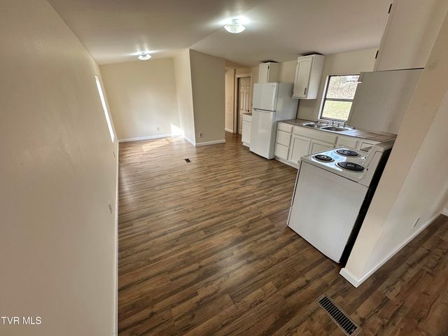 179 Austin Mill Road, Rogersville, TN 37857