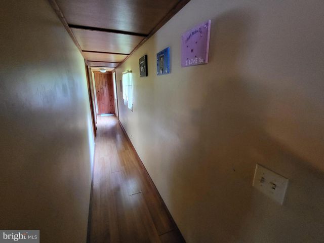 4925 RAILROAD RD, Chambersburg, PA 17202