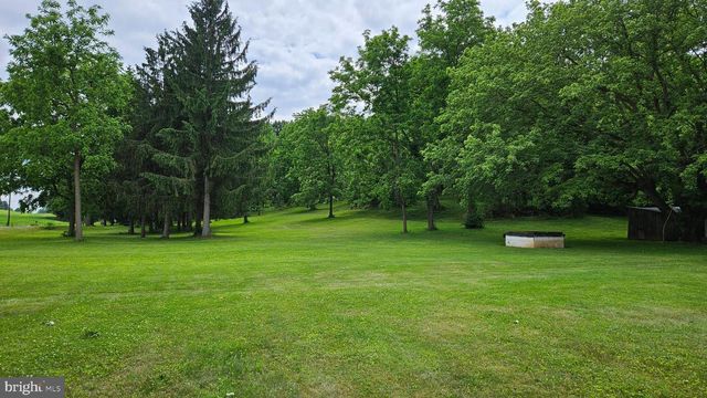 4925 RAILROAD RD, Chambersburg, PA 17202