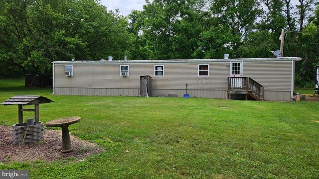 4925 RAILROAD RD, Chambersburg, PA 17202