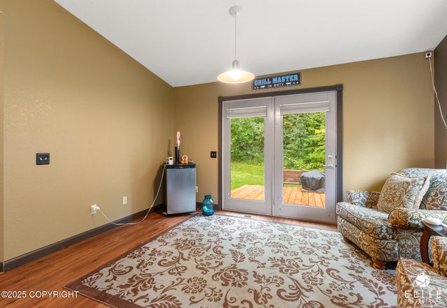 925 E Goldendale Drive, Wasilla, AK 99654