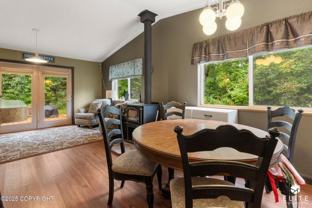 925 E Goldendale Drive, Wasilla, AK 99654