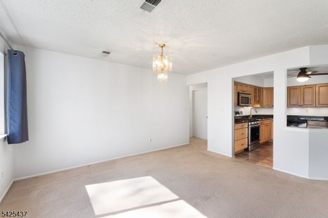 33 Drake Ln 33, Roxbury Twp., NJ 07852