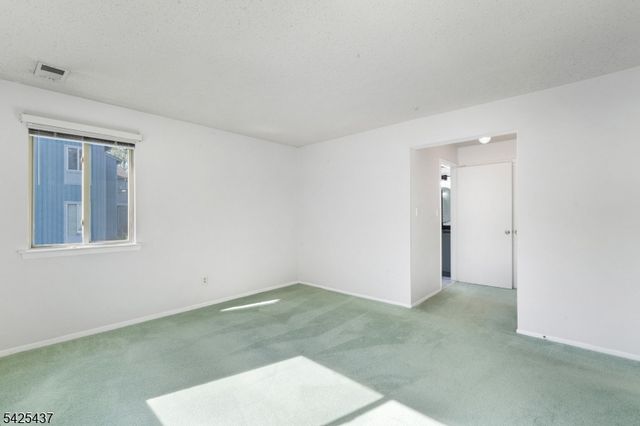 33 Drake Ln 33, Roxbury Twp., NJ 07852