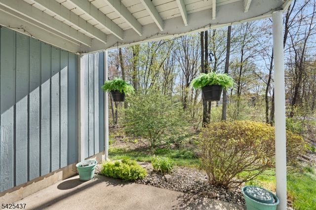 33 Drake Ln 33, Roxbury Twp., NJ 07852