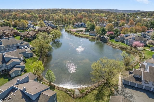 33 Drake Ln 33, Roxbury Twp., NJ 07852