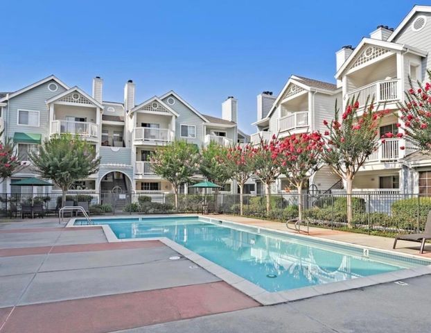 609 Arcadia Terrace 104, Sunnyvale, CA 94085